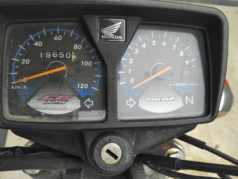 Honda CG125 (Self start) For sale Excellent Condition 3