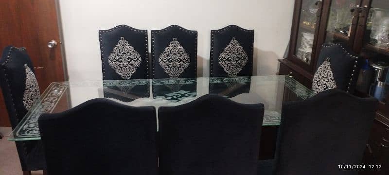 Shamoo Jee Dining table with 8 Chairs 6