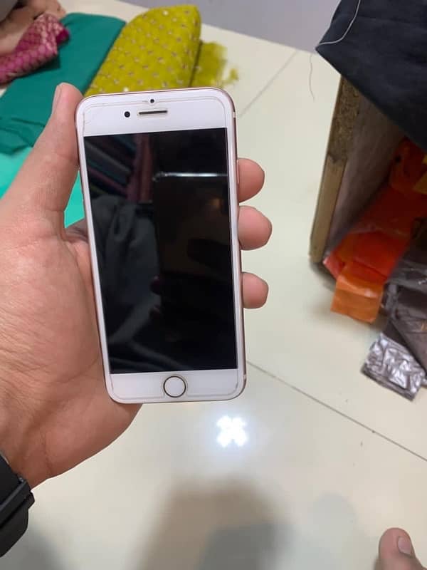 iPhone 7 128 gb pta approved 0