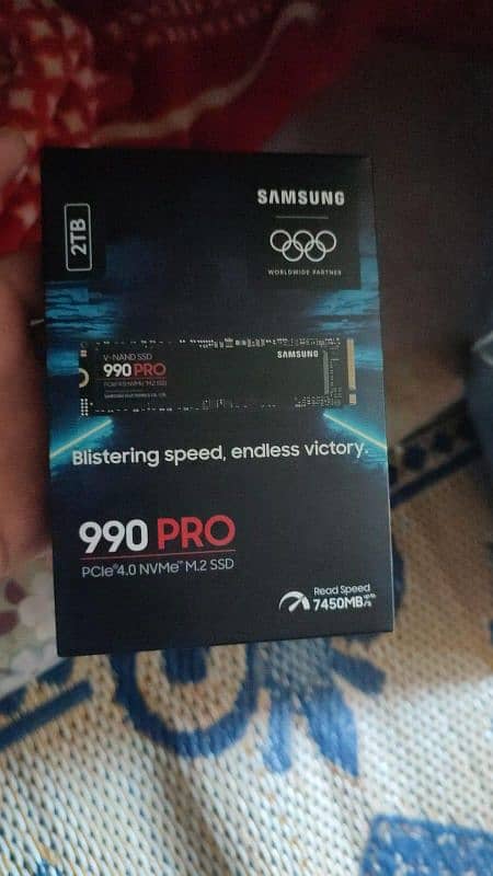 Samsung 990 pro 2TB nvmd 4.0 0