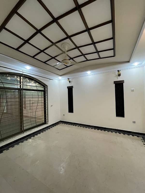 10 Marla House For Rent In Sector B Bahria Town Lahore 0