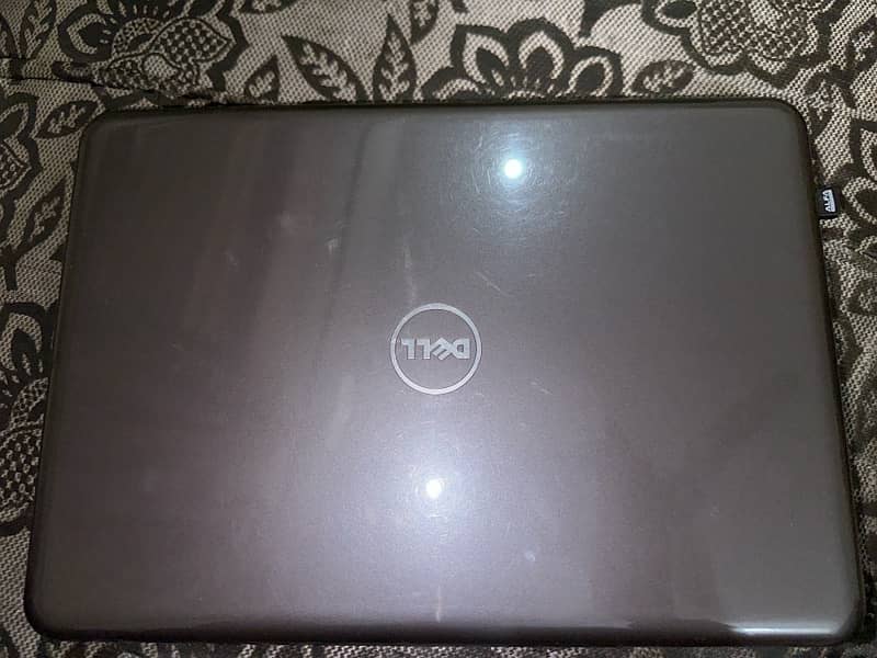 10/11 condition DELL LATITUDE 3380 for study and gaming 0