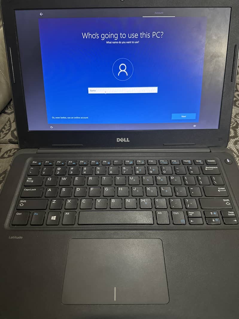 10/11 condition DELL LATITUDE 3380 for study and gaming 1