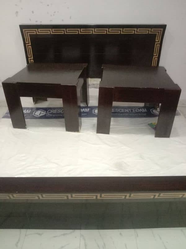 sofa set 3 +2+1 setor Sath 2 table for sale condition 8 by 10 16