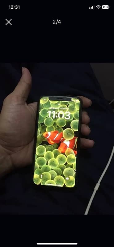 iPhone XS 0