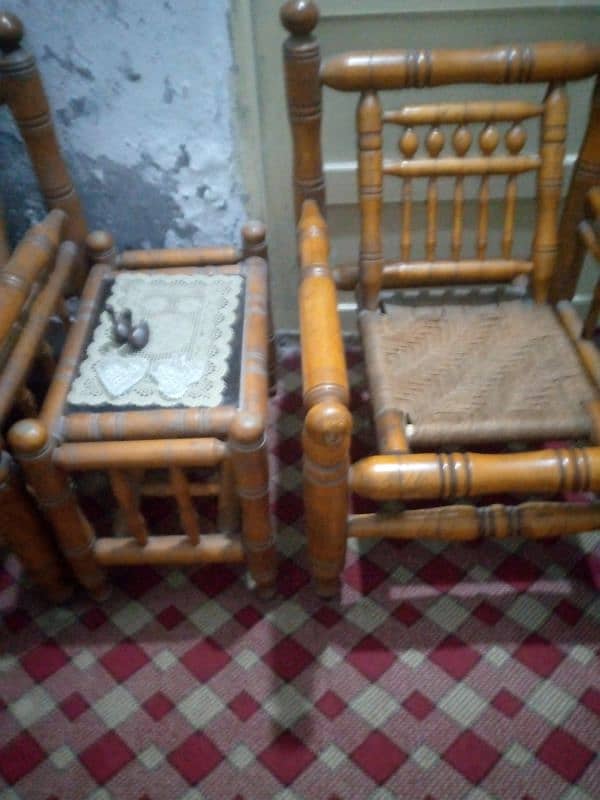 traditional wooden Sofa set 0