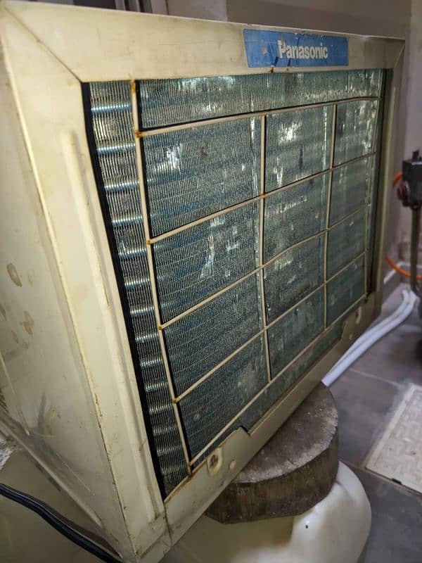 Window AC 0.75 TON 100% WORKING CONDITION 4