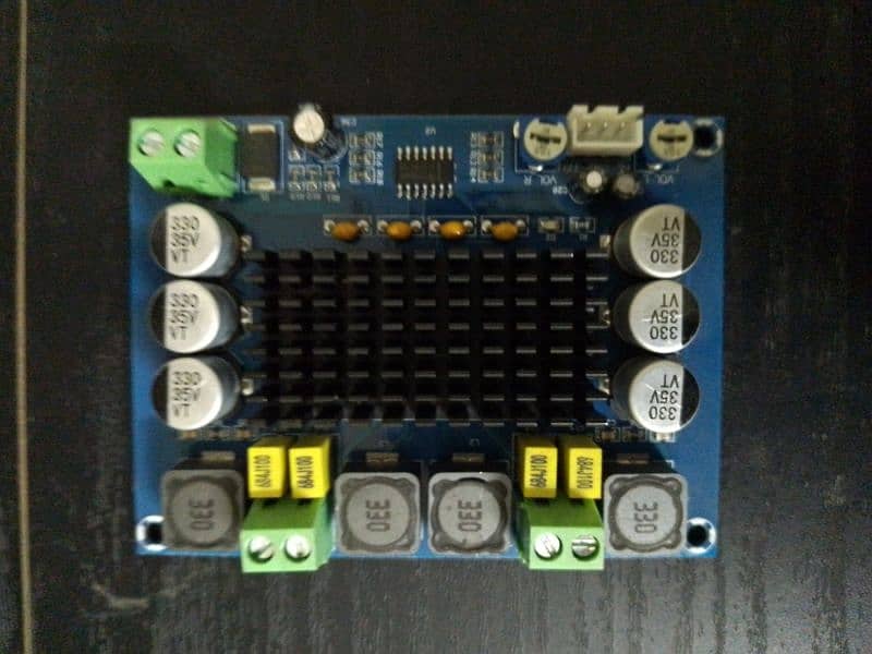 Different Amplifiers for computers 15