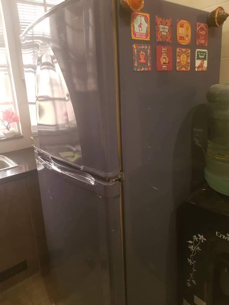 Fridge / Refigrator for Sale 0