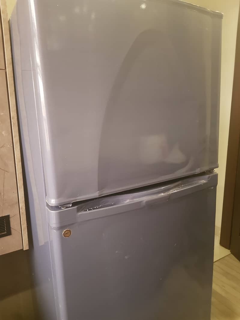 Fridge / Refigrator for Sale 3