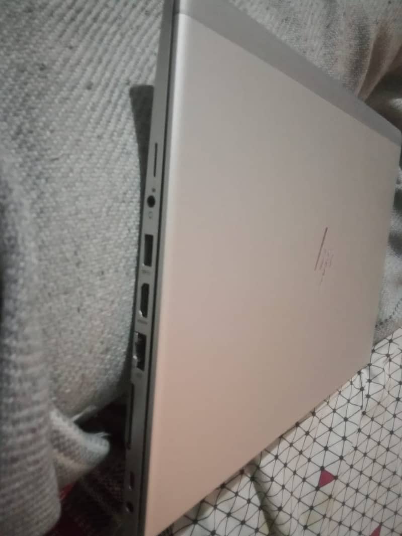 HP Elitebook 840 G5 Core i5 vPro 7th Gen 1