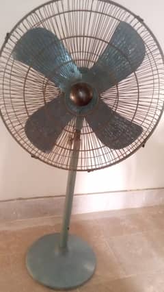 Pedestal Fan Ac Just Light Pa chalta ha all Ok