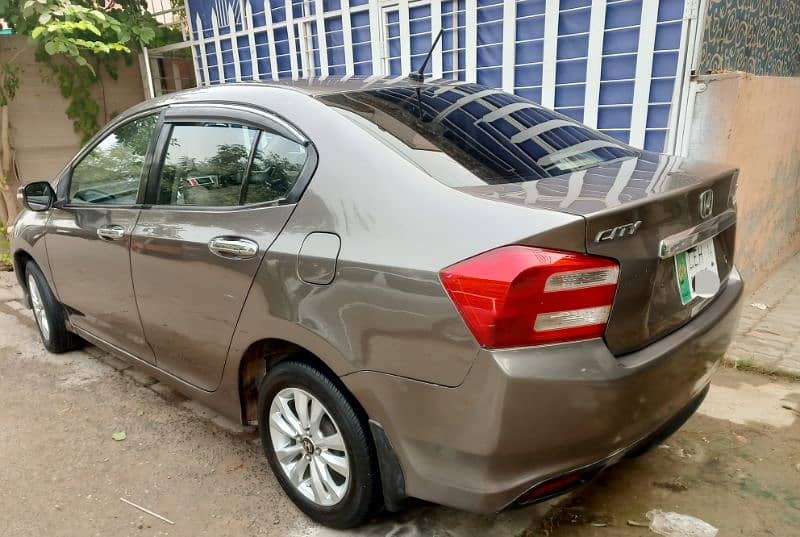 Honda City IVTEC 2014 mint condition 2