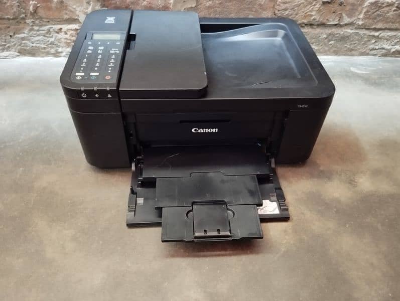 Canon TR4550 wireless colour black bilkul new catridge install all ok 0