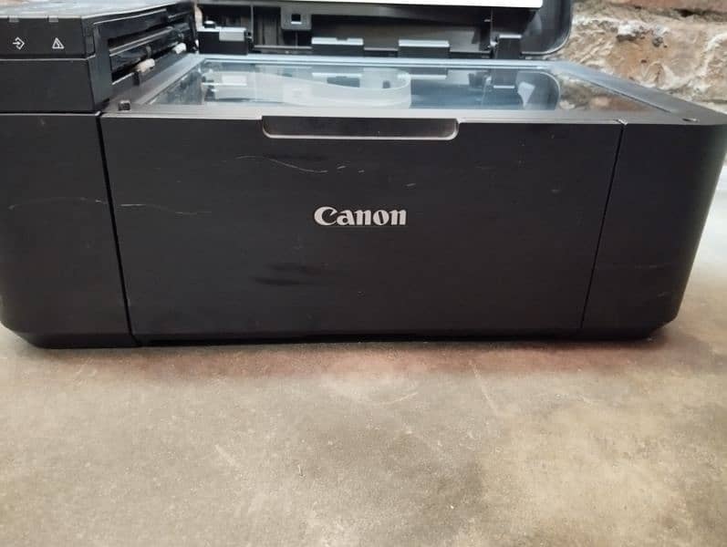 Canon TR4550 wireless colour black bilkul new catridge install all ok 13