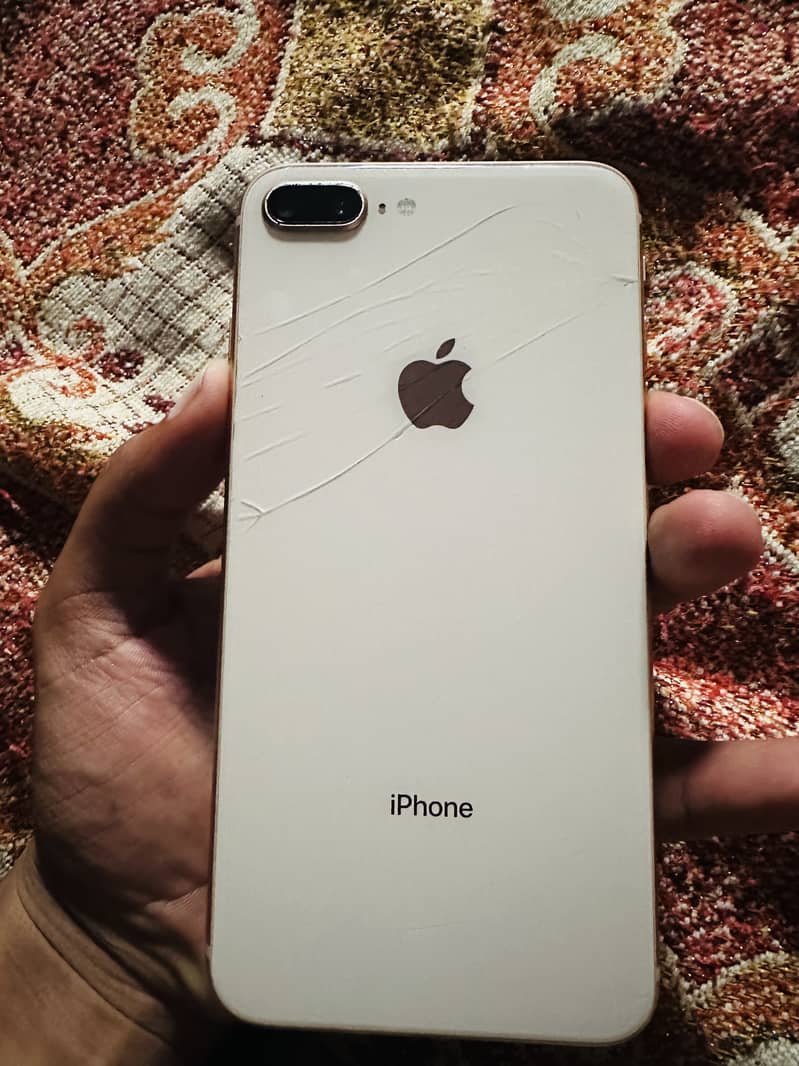 iphone 8 plus 3