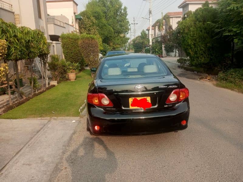 Toyota Corolla Altis 2010 1