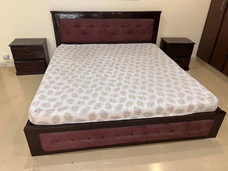 King bed with side tables | Double bed | Wooden | Poshish bed 0