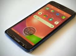 MOTO E4 IN RUNNING CONDITION (URGENT SALE)