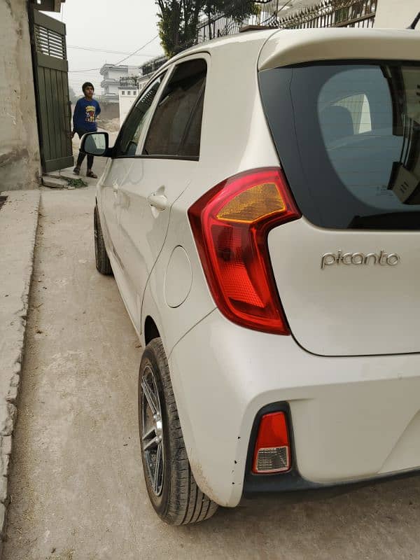 KIA Picanto 2022 4