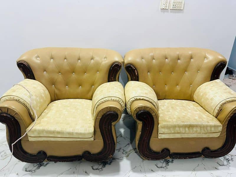 7 seater sofas for sell 1