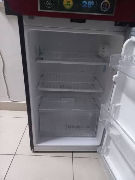 Dawlance Fridge medium size. 2