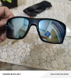 Oakley Prizm deep water polariz New Sun Glasses (came from Canada)