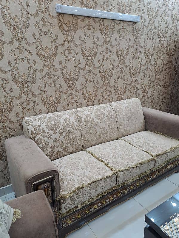 Seven Seat VIP Luxurious Sofa set 0