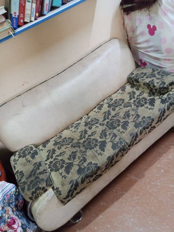 7 Seater Sofa Set for selling. 1