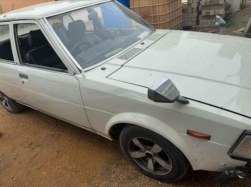 Toyota Corolla  1982 (1990) import 3