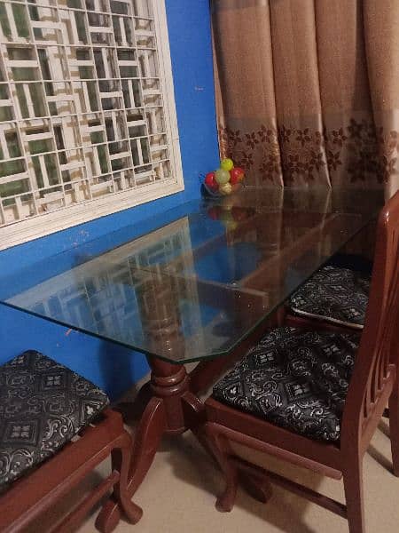 glass dining table 1