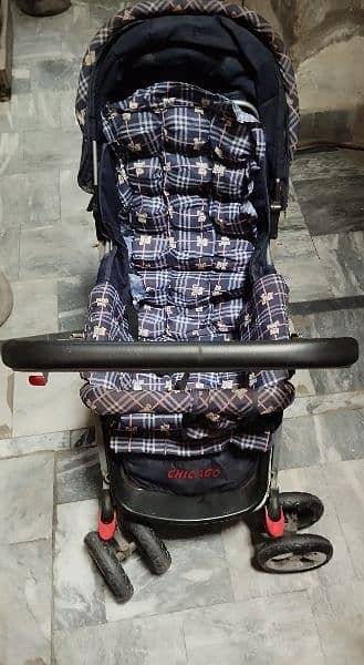 Almost new Pram 4