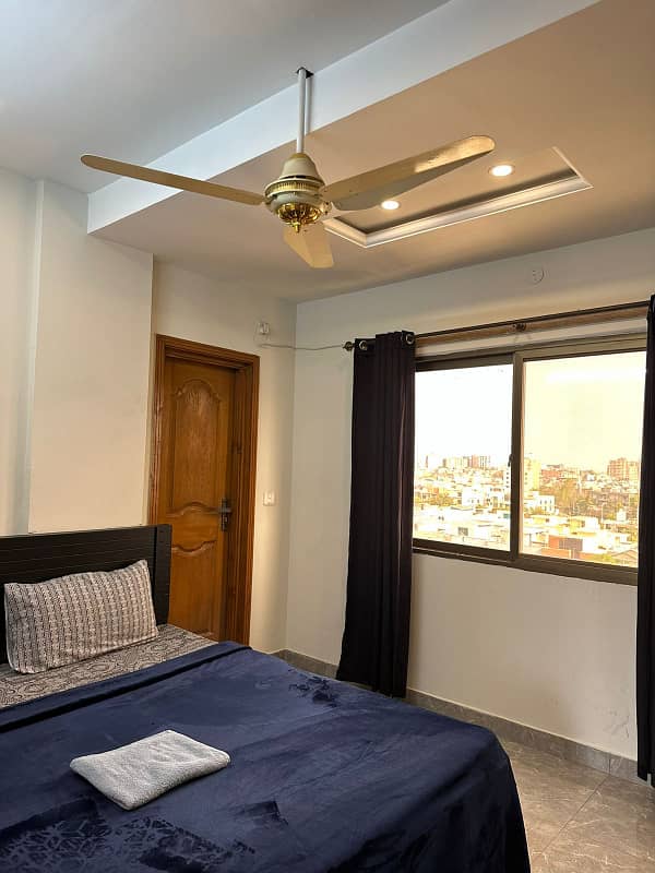 Perday and weekly basis 2 bed luxury apartments available on rent 3