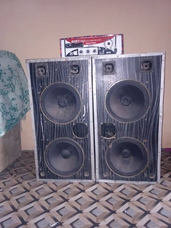 10 inch 4 speaker with big box with amplifier 4