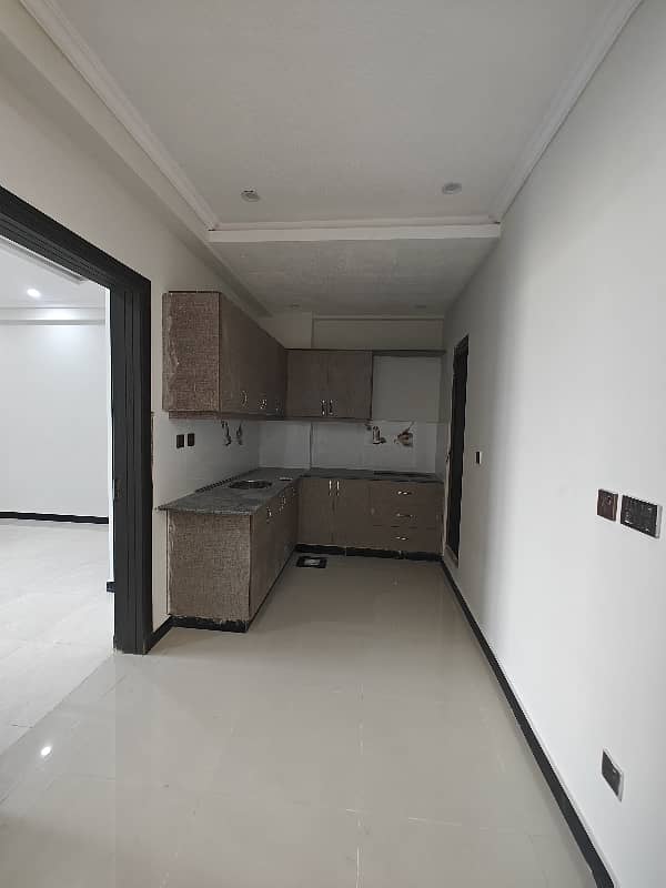 Madina Tower E-11 Near To F -11 Margalla Road 2 Bed Brand New Flat 14