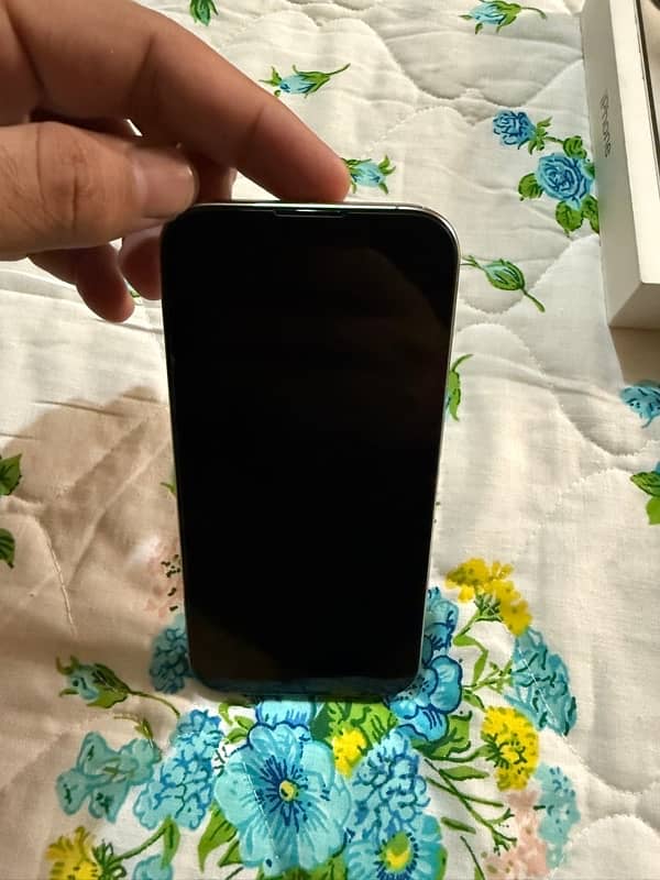 I phone 15 Pro Pta approved 256 GB in warranty 2