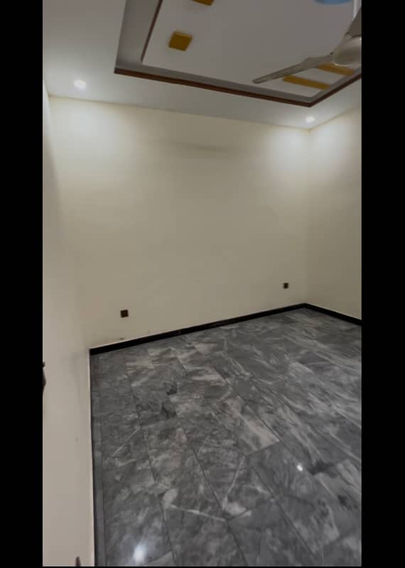 7 MARLA LOWER PORTION AVAILABLE FOR RENT IN GULBERG GREEN ISLAMABAD 3