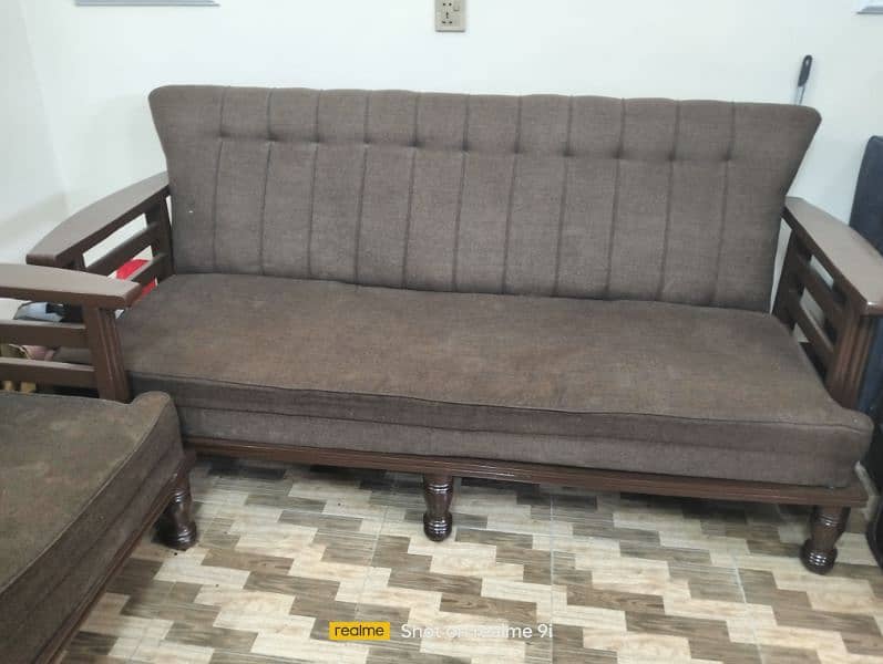 5 seater sofa for sale 0