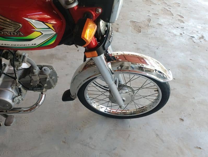 honda CD 70 2023 model karachi 8