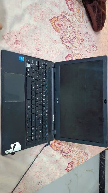 Acer TravelMate P256-M 2