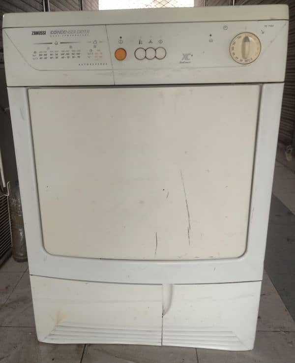 Zanussi TC 7124 Tumble Dryer 1