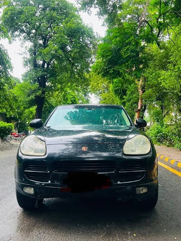 Porsche Cayenne 2005 0