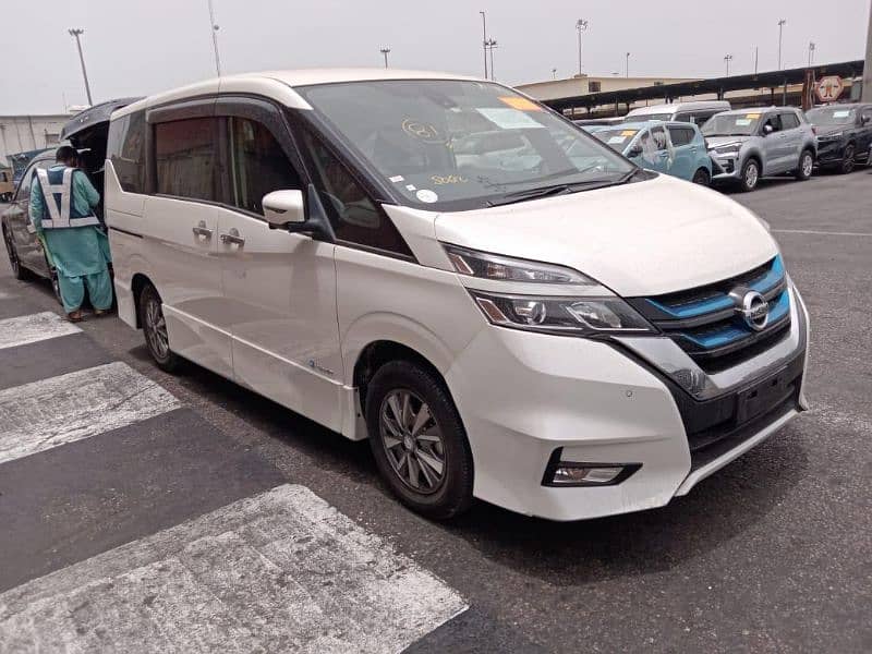 Nissan SERENA 2019 6