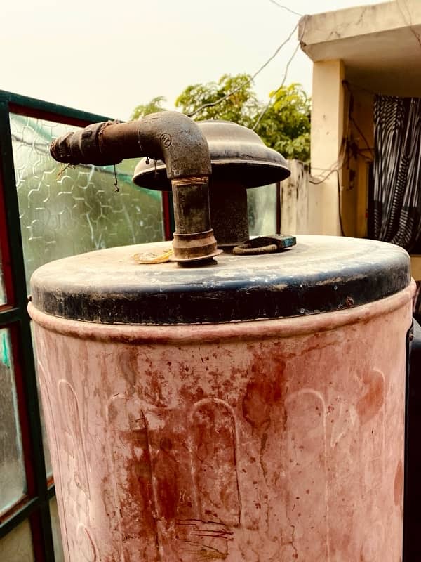 Nasgas 35 gallon Gas + Electric Geyser for sale in working Condition 7