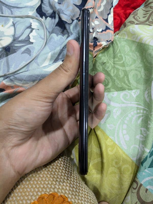 OPPO RENO 2Z with back cover 2