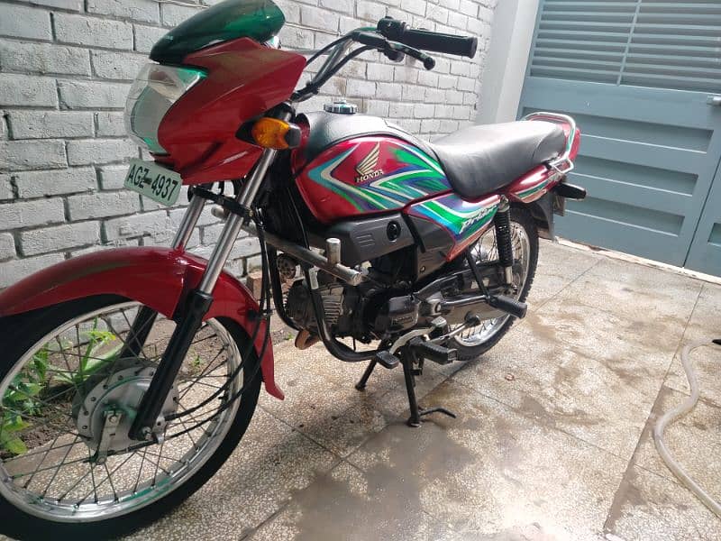 pridor 100cc new Condition contact num. . . 03075749035 0