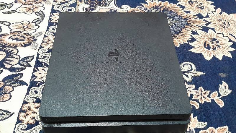 PS4 Slim German Edition 500GB 1