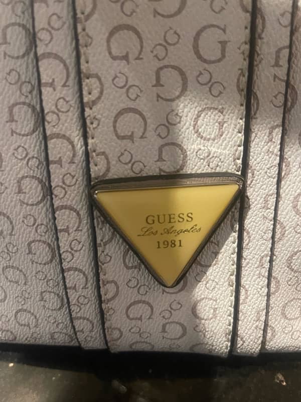 branded guess ladies handbag 3