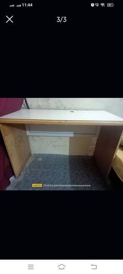 computer table