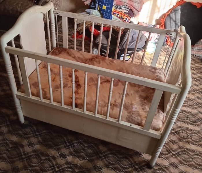 Baby Cott with matress urgent sale 0